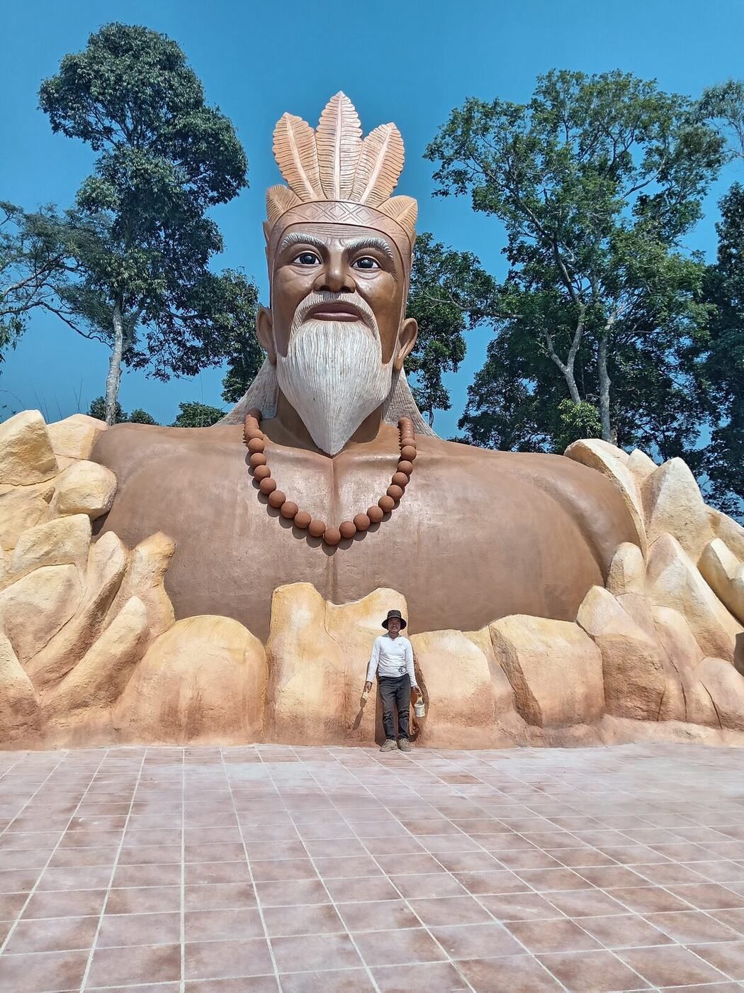 Tượng phong thủy xi măng cỡ lớn do Bình An điêu khắc